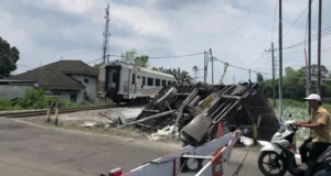 KA Blambangan Ekspres Tabrak Truk di Probolinggo, Insiden Serius yang Ramai Dibahas